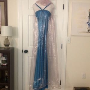 Beautiful blue formal dress!